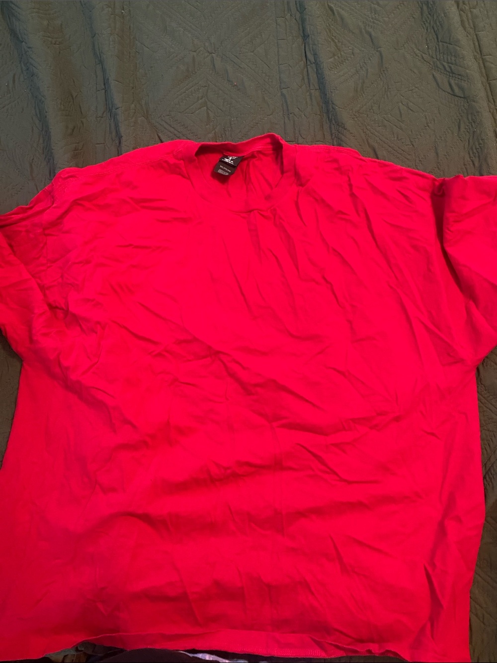 Hanes Men’s Crewneck T-Shirt in Bright Pink
